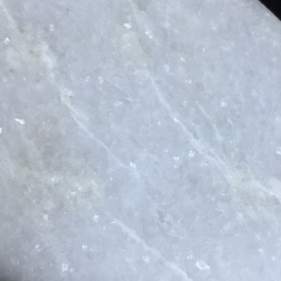 Pineapple Bookend Weight - Picture 6 of 14